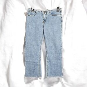 Bebe Cropped Jeans Frayed Hem and Low Waist Light Wash Denim Y2K Woman 2‎ Blue